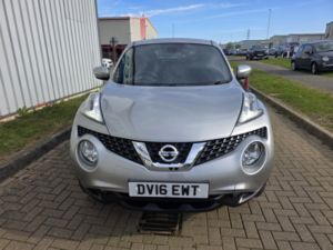 2016 Nissan Juke 1.6 N-Connecta in Silver — image 4
