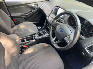2018 Ford Focus 1.0t Ecoboost Titanium Hatchback 5dr Petrol Manual Euro 6 (s/s) (125 Ps) in Blue — image 3