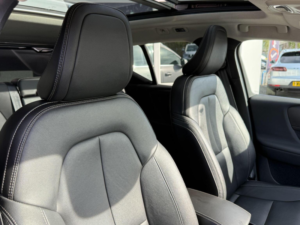 2021 Volvo Xc40 1.5h T4 Recharge 10.7kwh Inscription Auto Euro 6 (s/s) 5dr in Silver — image 3