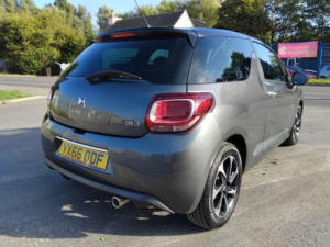 2016 Ds Automobiles Ds 3 1.6 Bluehdi Elegance in Grey — image 6