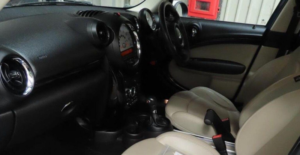 2014 MINI Countryman 2.0 Cooper Sd Auto All4 Euro 5 5dr in Blue — image 2