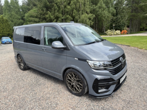 2023 Volkswagen Transporter Leighton Crewvan Highline in Grey — image 2