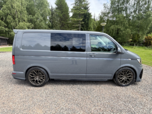 2023 Volkswagen Transporter Leighton Crewvan Highline in Grey — image 3