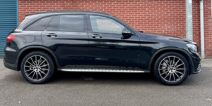 2018 Mercedes-Benz Glc 2.1 Glc220d Amg Line in Black — image 5