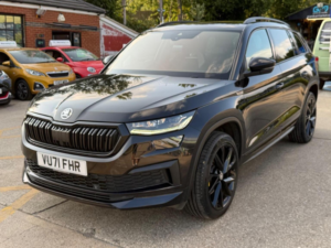 2021 Skoda Kodiaq 2.0 Tdi Sportline DSG 4WD Euro 6 (s/s) 5dr (7 Seat) in Black — image 2