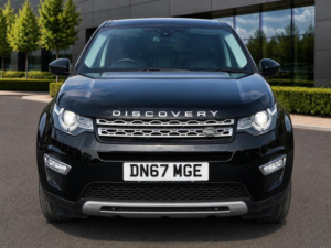 2017 Land Rover Discovery Sport 2.0 Td4 Hse Luxury Auto 4WD Euro 6 (s/s) 5dr in Black — image 2