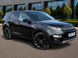 2017 Land Rover Discovery Sport 2.0 Td4 Hse Luxury Auto 4WD Euro 6 (s/s) 5dr in Black — image 3