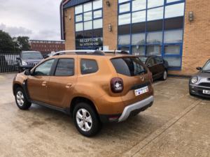 2019 Dacia Duster 1.6 Comfort Sce 115 4x2 My19 in Orange — image 6