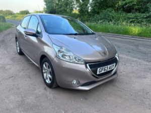2013 Peugeot 208