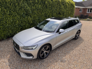 2018 Volvo V60 2.0 Inscription Pro D3 in Silver — image 6
