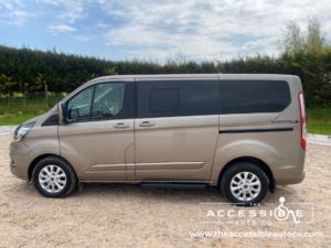 2018 Ford Tourneo Custom Ford Tourneo Custom 310 Titanium 5 Seater Automatic Diesel MPV 2018 in Silver — image 6