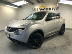 2013 Nissan Juke 1.6 Acenta Premium 5d 117 Bhp in Silver — image 2