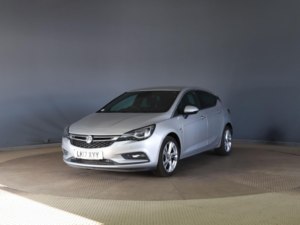 2017 Vauxhall Astra 1.0i Turbo Ecoflex Sri Nav Euro 6 (s/s) 5dr in Silver — image 3
