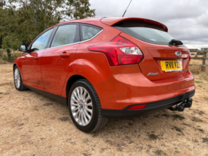 2011 Ford Focus 1.6 Tdci Titanium X Euro 5 (s/s) 5dr in Red — image 5