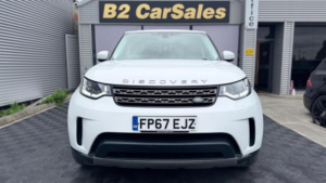 2017 Land Rover Discovery 2.0 Sd4 Se Auto 4WD Euro 6 (s/s) 5dr in White — image 3
