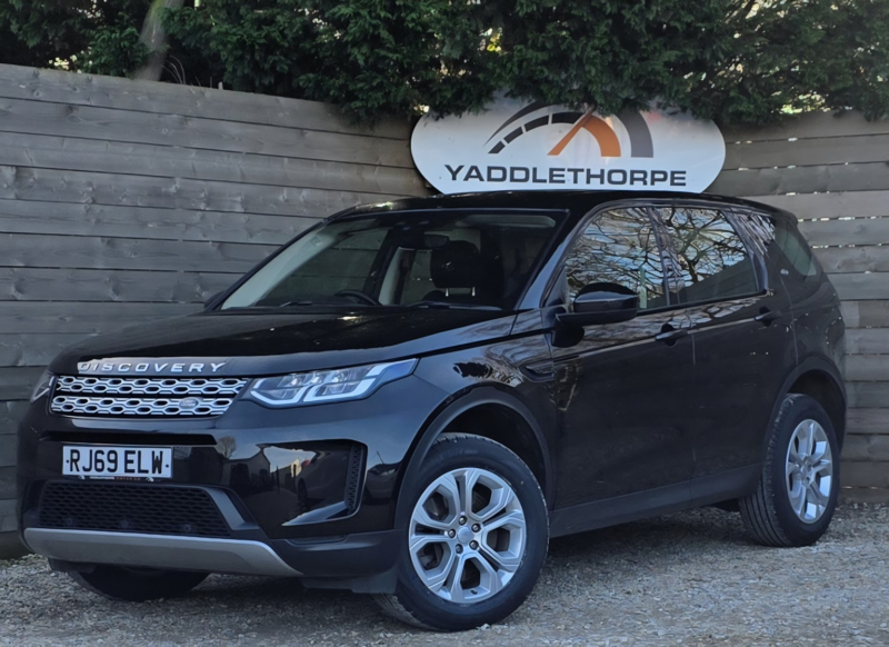 2019 Land Rover Discovery Sport 2.0 D150 S in Black — image 1