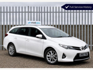 2013 Toyota Auris