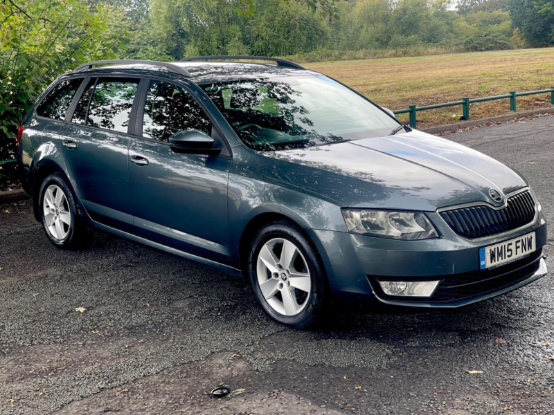 2015 Skoda Octavia 1.6 Tdi Se Euro 5 (s/s) 5dr in Grey — image 1