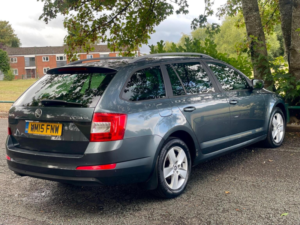 2015 Skoda Octavia 1.6 Tdi Se Euro 5 (s/s) 5dr in Grey — image 6