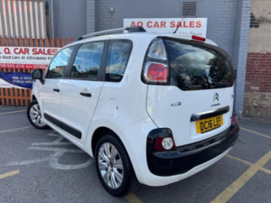 2016 Citroen C3 Picasso 1.6 Bluehdi Edition Euro 6 5dr in White — image 5