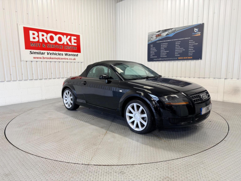 2005 Audi Tt 1.8t Roadster 2dr in Black — image 1