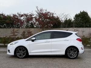 2019 Ford Fiesta 1.0 T Ecoboost St-Line in White — image 5