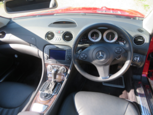 2009 Mercedes-Benz Sl Sl350 V6 R230 in Red — image 2