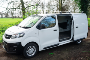 2020 Vauxhall Vivaro 2.0 Turbo D 3100 Dynamic in White — image 3