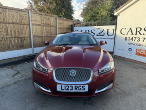 2011 Jaguar Xf 3.0 D V6 Premium Luxury in Red — image 3