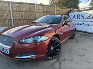 2011 Jaguar Xf 3.0 D V6 Premium Luxury in Red — image 5