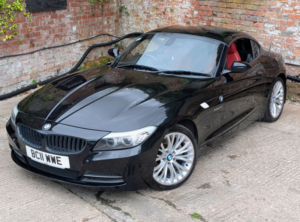 2011 BMW Z4 3.0 Z4 Sdrive30i Roadster in Black — image 3
