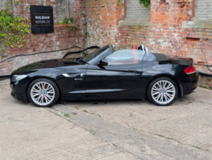 2011 BMW Z4 3.0 Z4 Sdrive30i Roadster in Black — image 5