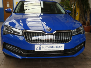 2023 Skoda Superb 1.4 Tsi Iv 13kwh Se L Estate 5dr Petrol Plug-In Hybrid DSG Euro 6 (s/s) (218 Ps) in Blue — image 3