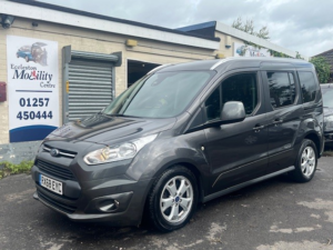 2018 Ford Tourneo Connect 1.5 Tdci Titanium in Grey — image 4