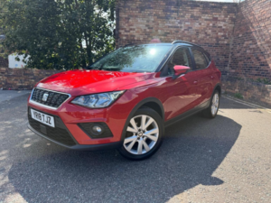 2018 SEAT Arona 1.6 Tdi Se Euro 6 (s/s) 5dr in Red — image 4