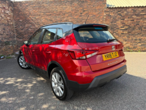 2018 SEAT Arona 1.6 Tdi Se Euro 6 (s/s) 5dr in Red — image 6