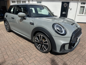 2021 MINI Hatch