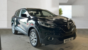 2015 Renault Kadjar 1.5 Dynamique Nav Dci 110 in Black — image 2