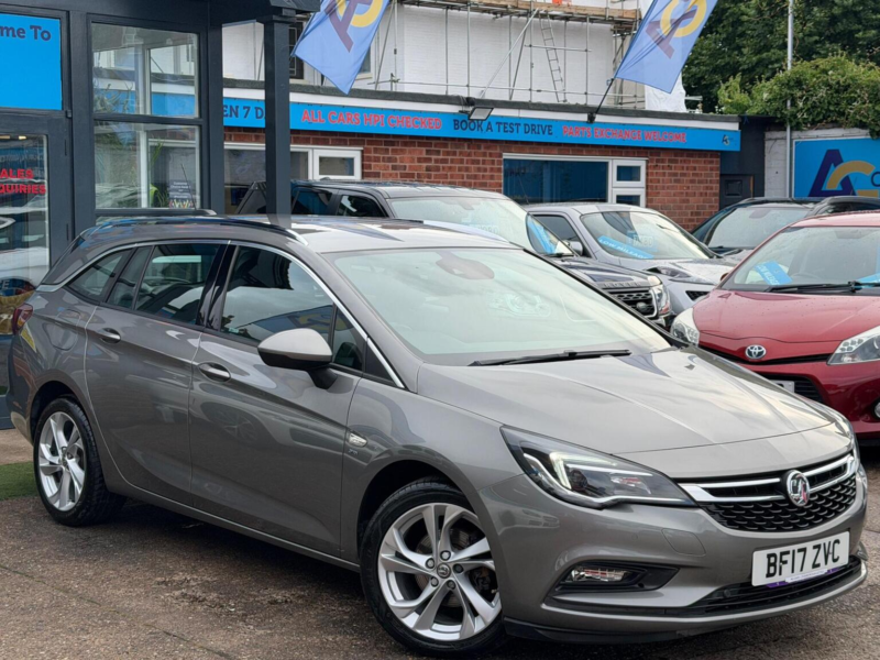 2017 Vauxhall Astra 1.4i Turbo Sri Sports Tourer Auto Euro 6 (s/s) 5dr in Grey — image 1