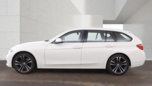 2017 BMW 3 Series 2.0 320d Sport Touring Euro 6 (s/s) 5dr in White — image 6