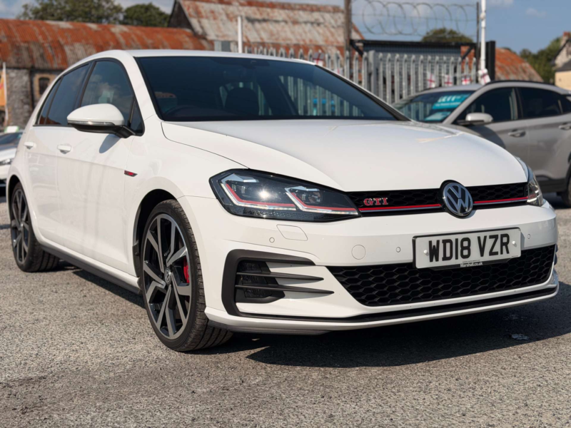 2018 Volkswagen Golf 2.0 Golf Gti Performance Tsi Semi-Auto 5dr in White — image 1