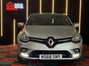 2019 Renault Clio 0.9 Iconic Tce 90 My18 in Silver — image 5