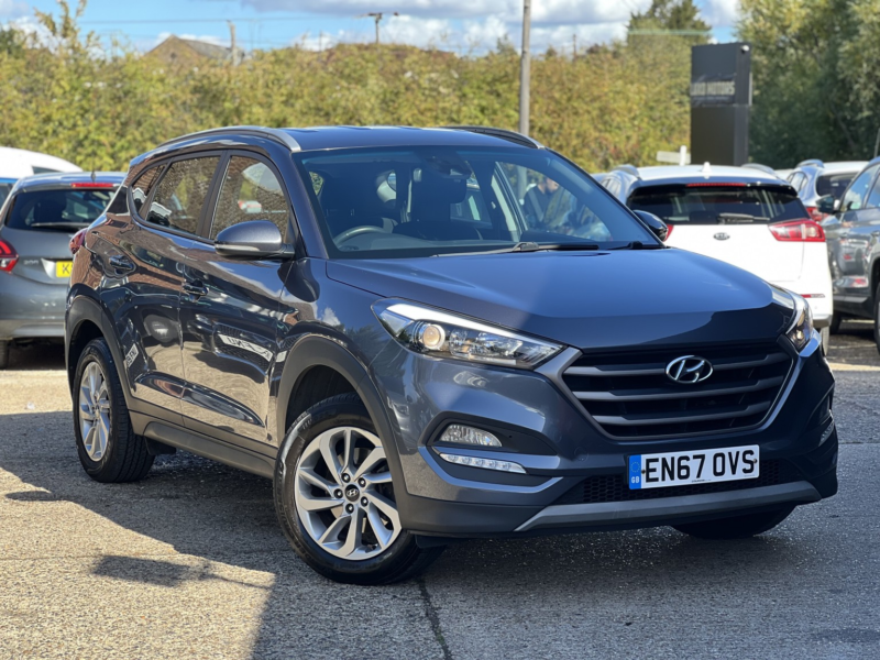 2017 Hyundai Tucson 1.6 Tucson Se Nav 1.6 Gdi 132ps Bd in Grey — image 1