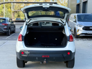 2009 Nissan Qashqai 1.5 Dci Acenta 2WD 5dr in White — image 5