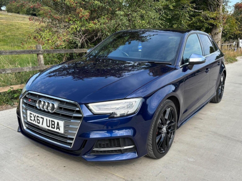 2017 Audi S3 2.0 Tfsi Sportback S Tronic Quattro Euro 6 (s/s) 5dr in Blue — image 1