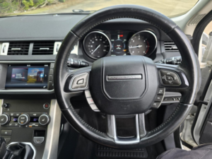 2017 Land Rover Range Rover Evoque 2.0 Ed4 Se in White — image 3