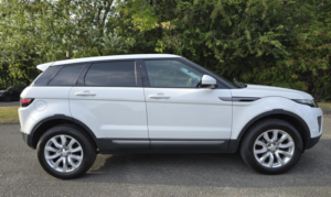 2017 Land Rover Range Rover Evoque 2.0 Ed4 Se in White — image 6