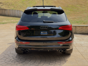 2014 Audi Sq5 3.0 Bitdi V6 in Black — image 5