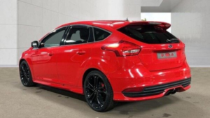 2018 Ford Focus 2.0t Ecoboost St-2 Euro 6 (s/s) 5dr in Red — image 4