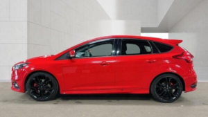 2018 Ford Focus 2.0t Ecoboost St-2 Euro 6 (s/s) 5dr in Red — image 5